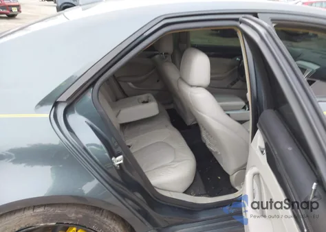 2011 Cadillac Cts Standard z USA, uszkodzony, nr VIN 1G6DC5EY4B0132902